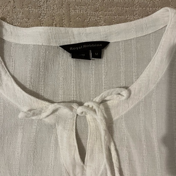 Royal Robbins Women's White Top size M - Picture 2 of 2